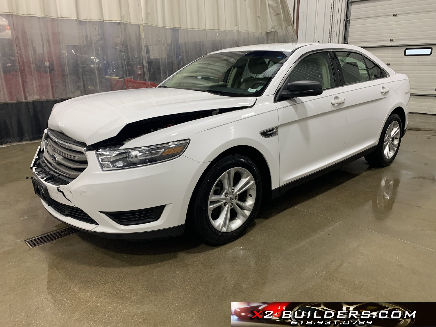 2018 Ford Taurus SE